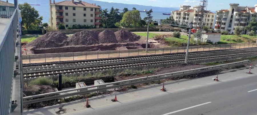 Şirinyalı’ya yeni yaya üstgeçidi