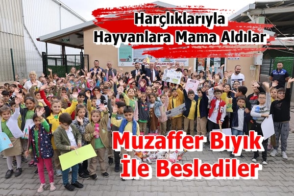 Bıyık, öğrencilerle birlikte hayvanları besledi