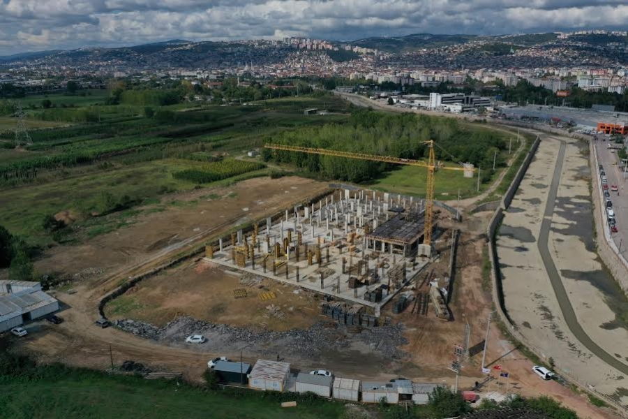 Gıda Üretim Tesisinin kolon imalatları sürüyor   