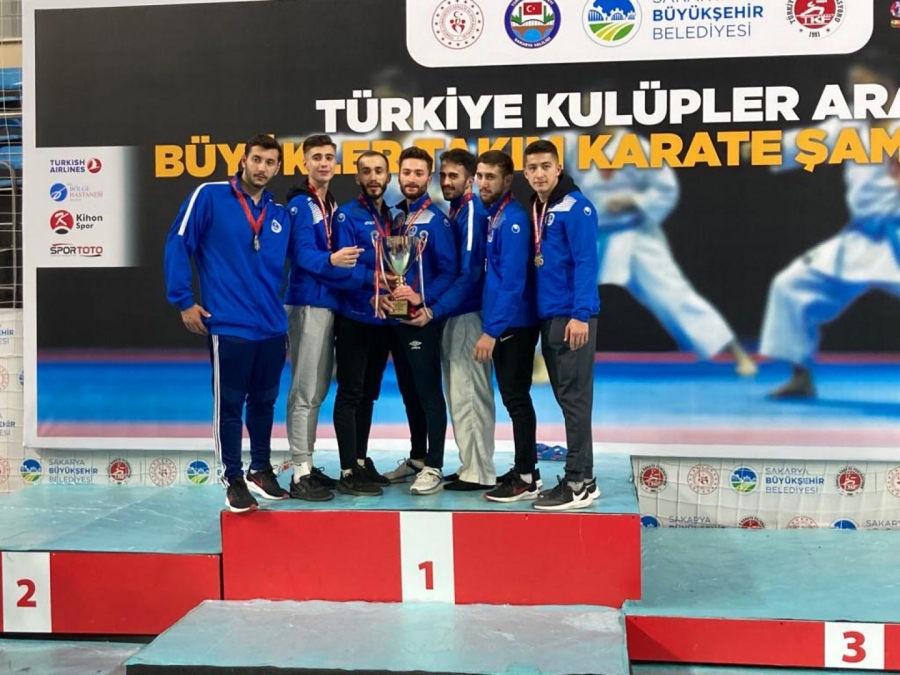 Kağıtspor Karate Erkek-Bayan Takımları Türkiye Şampiyonu oldu