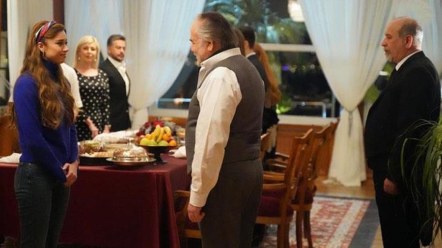 Yalı Çapkını Dizisinden Ayrıldı