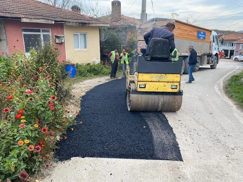 Gebze’nin köylerine 50 bin metrekare parke taşı döşeniyor