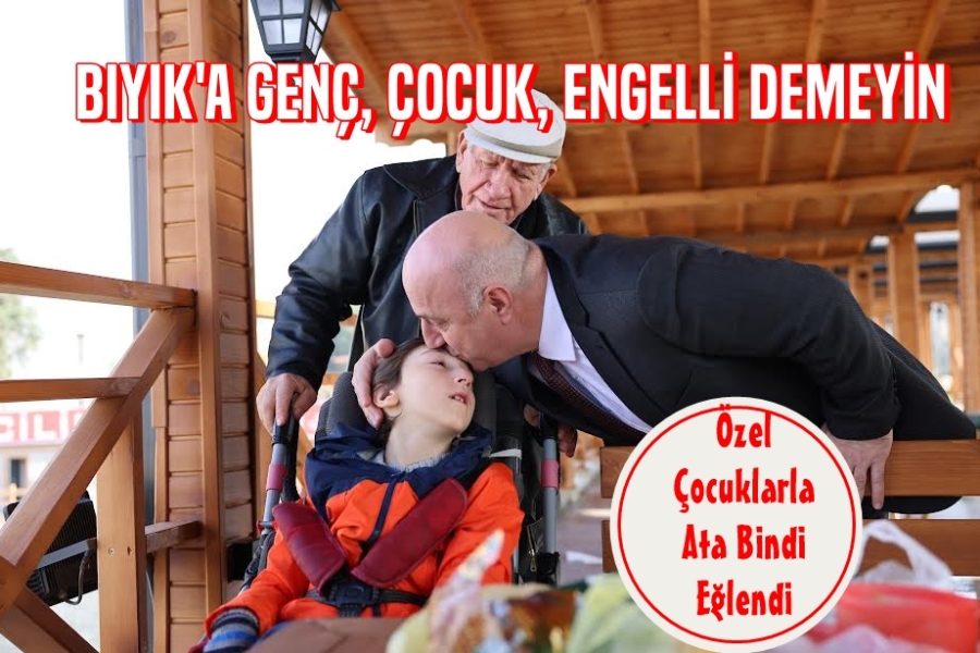Engelli Çocuklar Bıyık ile Eğlendi