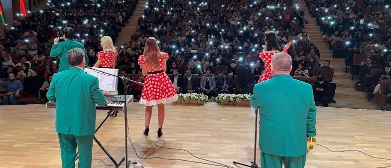 Öğrencilere  finaller öncesi moral konseri