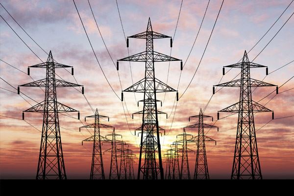 Türkiye’nin elektrikte kurulu gücü 100 bin megavatı aştı