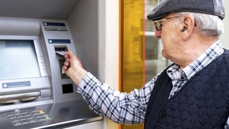 Memur emeklisinin maaşı bin liradan, ikramiyesi ise 50 bin liradan fazla artacak