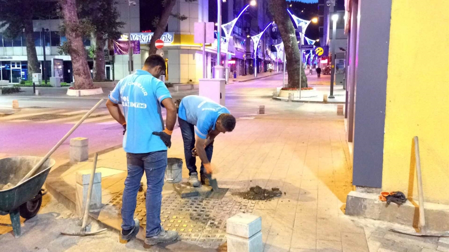 Bozulan yol ve kaldırımlara hızlı onarım