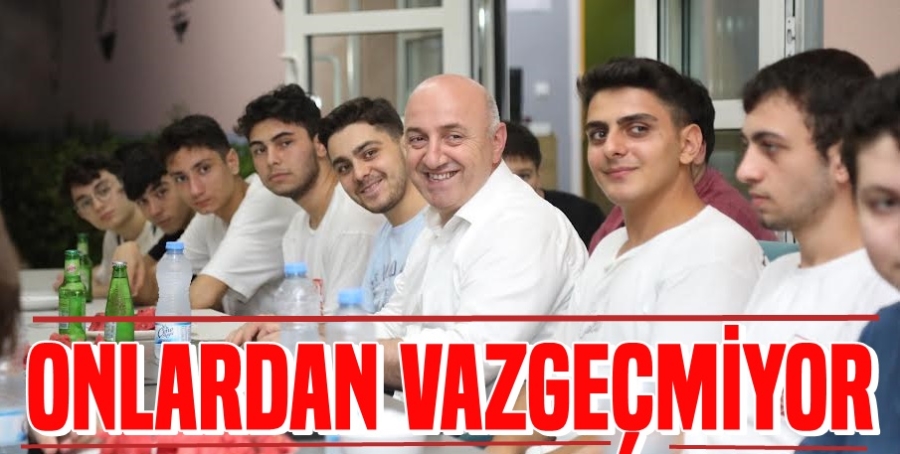 Onlardan Vazçemiyor