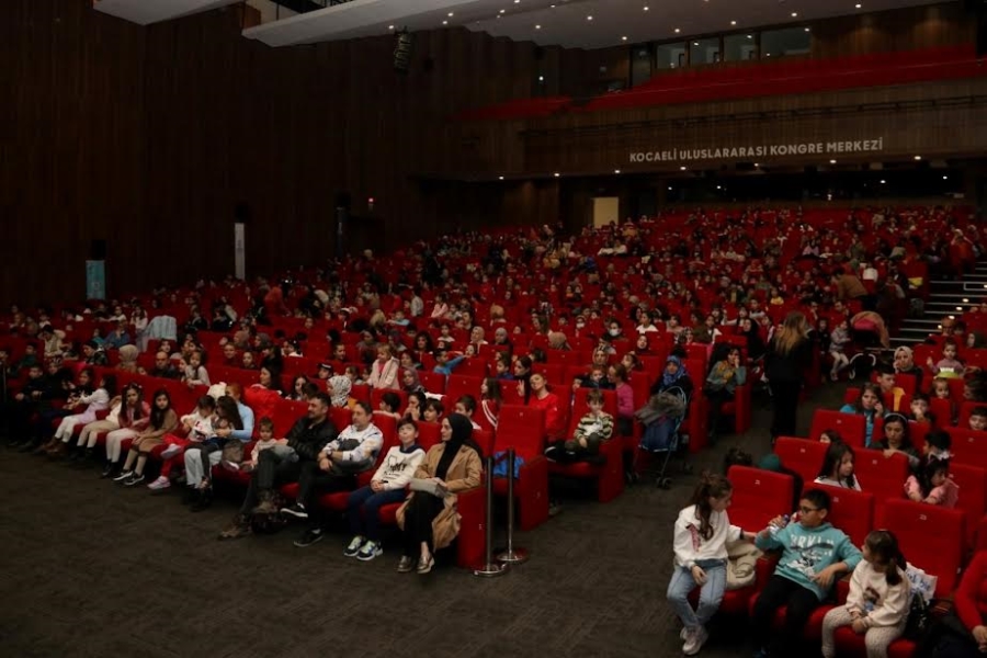 Büyükşehir’in minik dostları Regaip Kandilini unutmadı