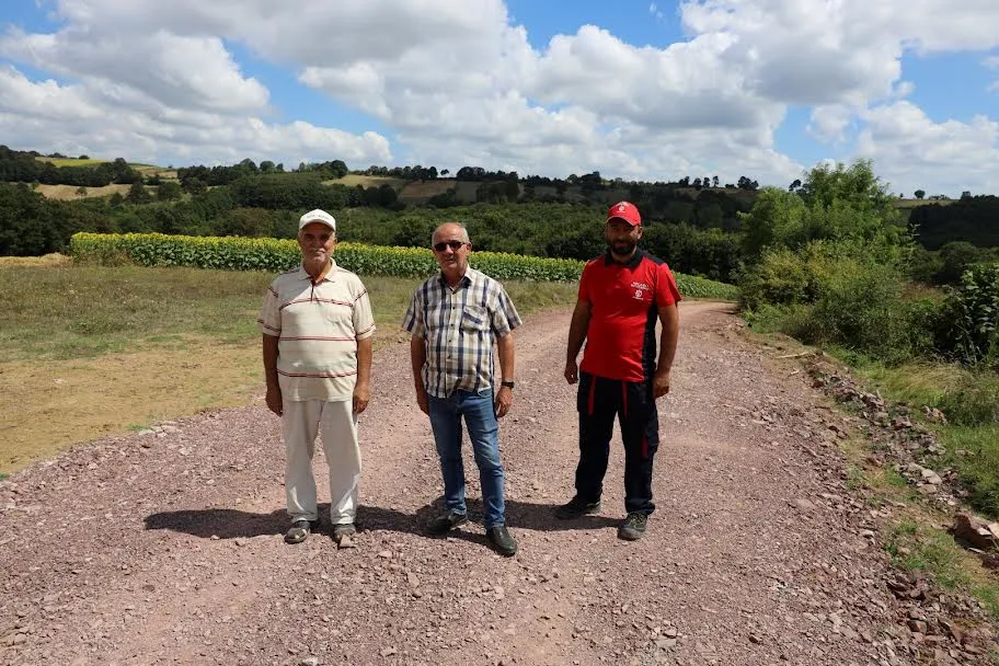 Büyükşehirle çiftçinin yolu hep açık