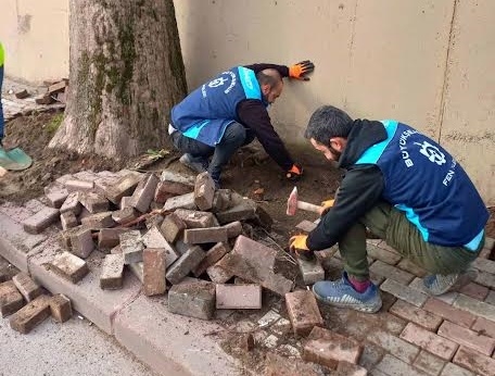 Yol Bakım Timi, Seka Devlet Hastanesi kaldırımlarını onardı