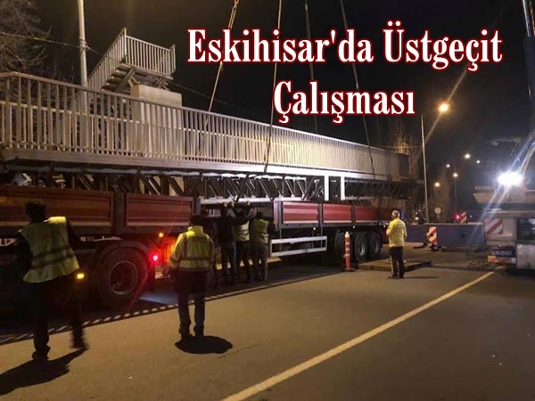 Eskihisar Feribot Yolu üstgeçidi yenileniyor