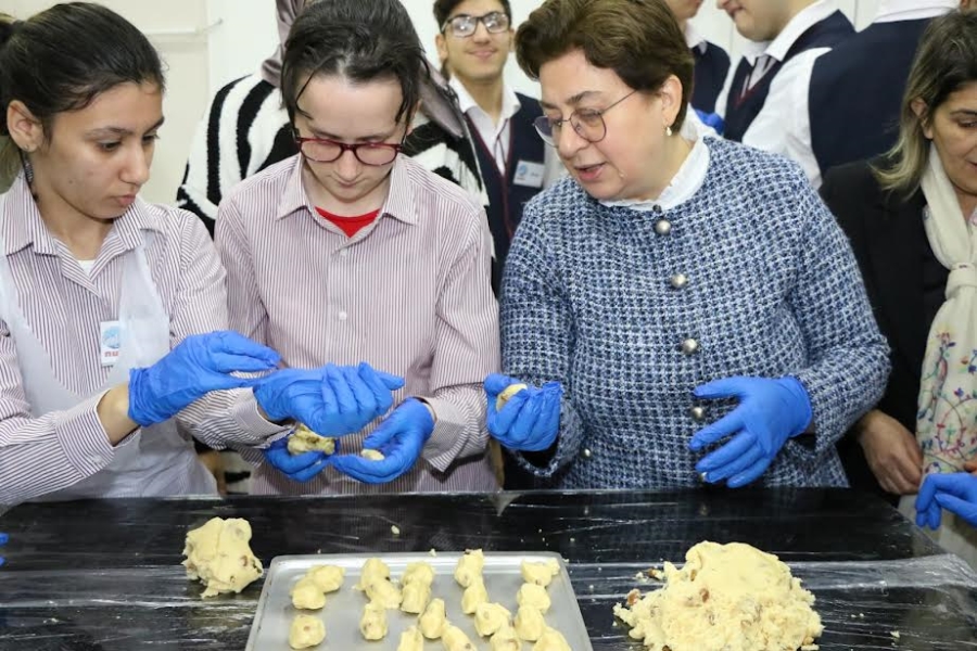 Özel öğrencilerden Anne Kurabiyesi