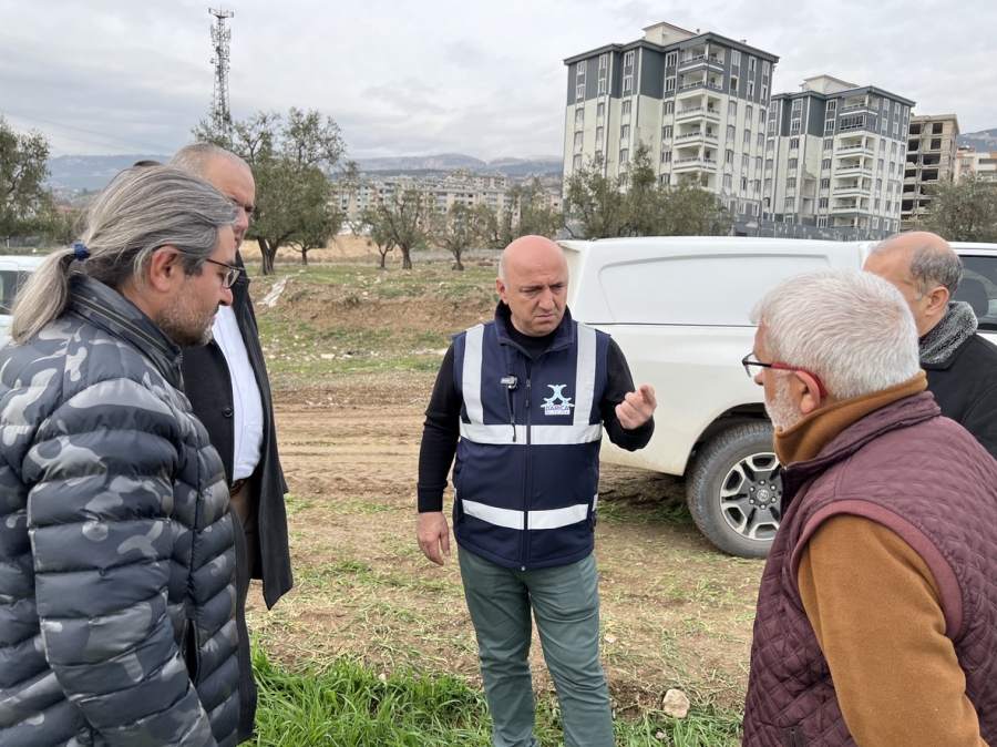Başkan Bıyık, konteyner kent çalışmalarını inceledi
