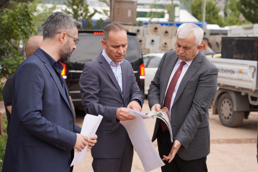 Büyükşehir’de 3 müdürlüğün hizmet vereceği binada çalışmalar sürüyor   