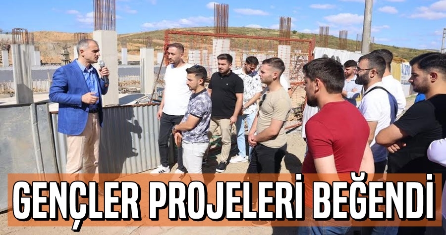 Çiftçi, Çayırovalı gençlere projeleri gezdirdi