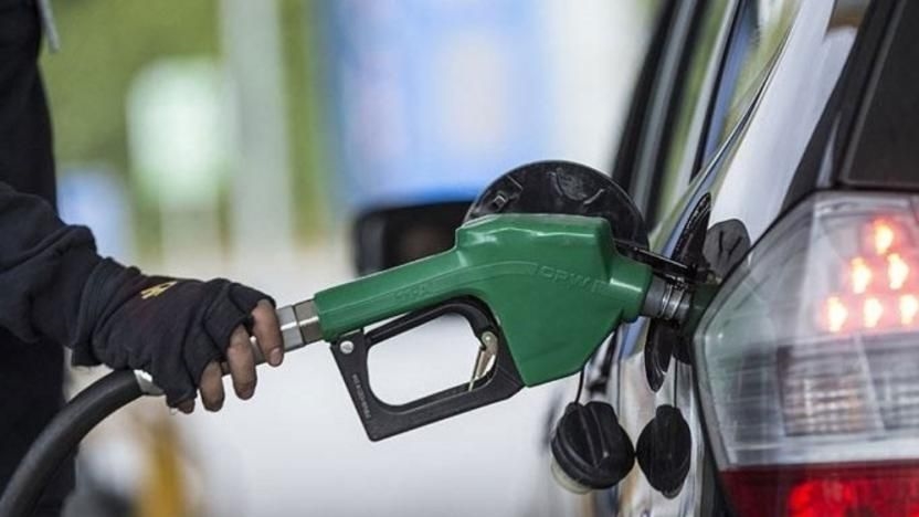 Benzine zam geliyor