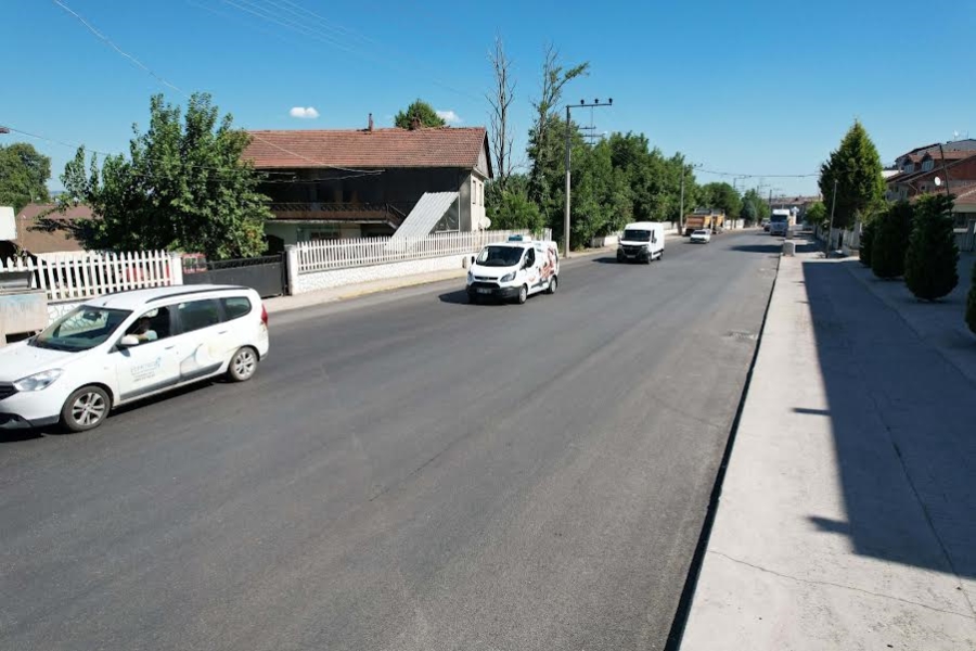 Kullar Caddesi asfaltlandı