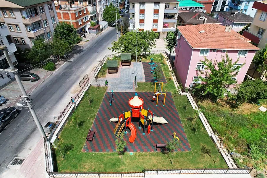Çayırova’da 14 yeni park yapıldı, 16 park yenilendi