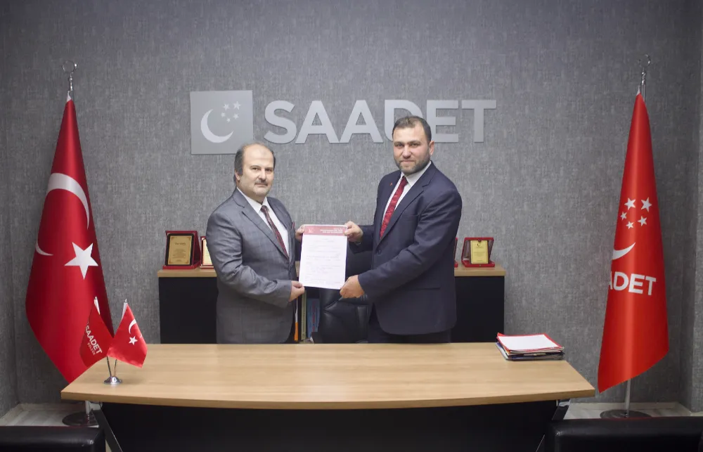 Mehmet Emin Özçelik Belediye Başkan Aday Adaylığına Başvuru Yaptı