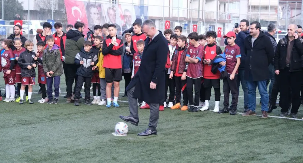 Minik futbolcular Büyükakın’a hünerlerini sergiledi