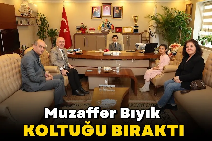 Başkan Bıyık koltuğunu çocuklara bıraktı