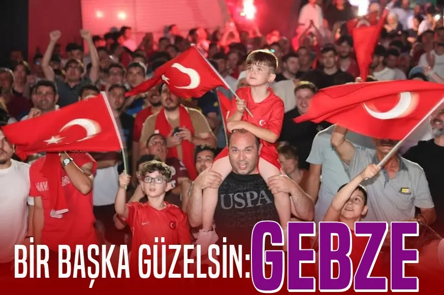 Gebze Meydanda Milli Takım Coşkusu