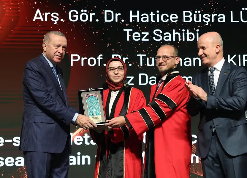 GTÜ Akademisyenlerine Cumhurbaşkanı Erdoğan