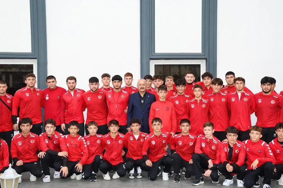 Gebzeli Güreşçiler Milli Takım Kampında