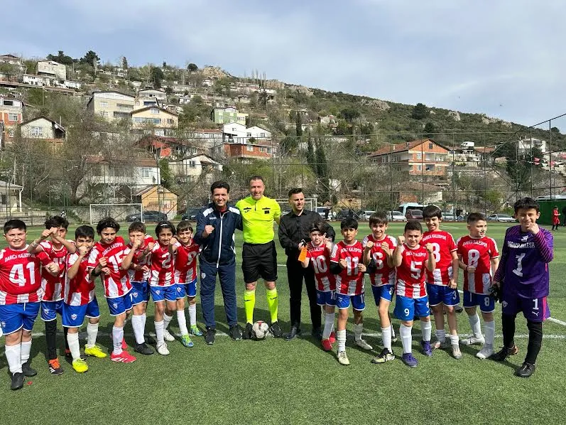 İstanbul Şampiyonu: Darıca Kalespor U-11