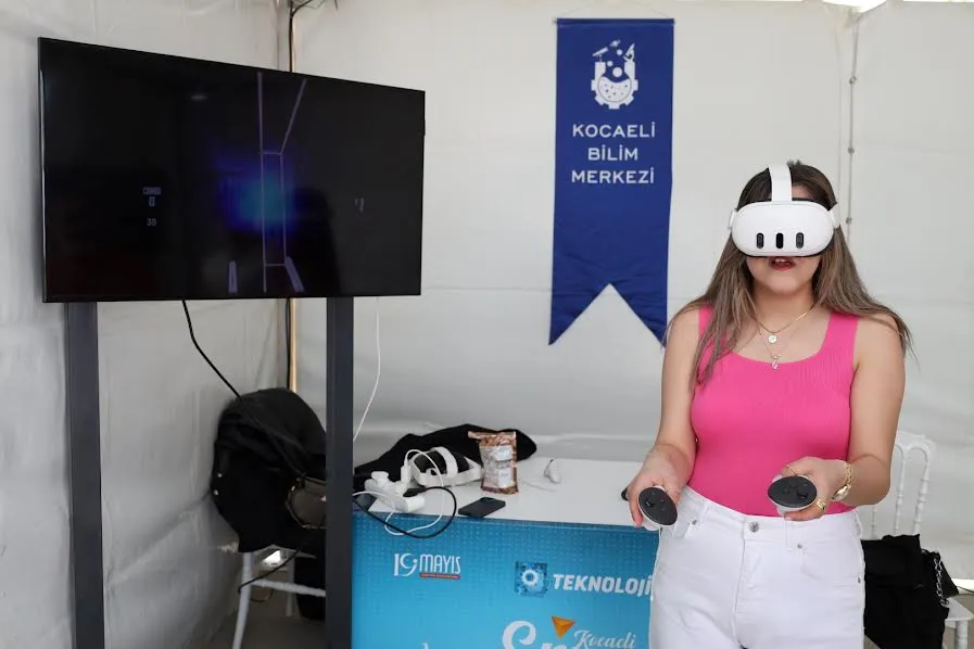 “İnsansız Su Altı Sistemleri Aracı” EnFest’te ilgi görüyor