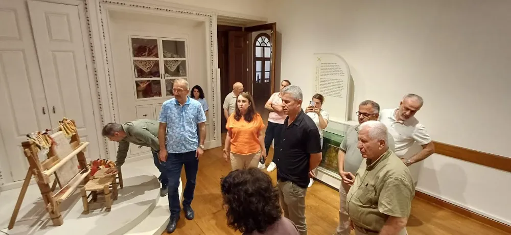 Aydınlar Ocağı’ndan İlk Ziyaret: Kocaeli Yerel Kültür Müzesi’ne Anlamlı Destek