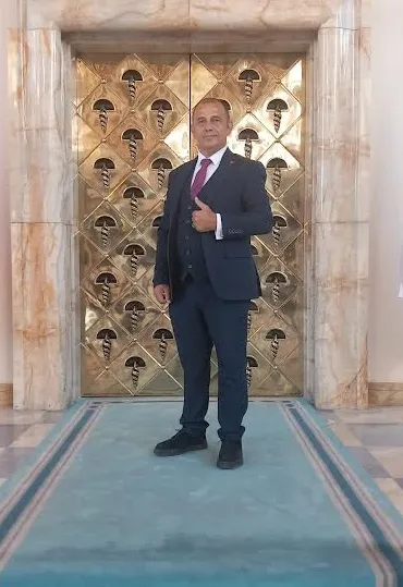 ADALET BİRLİK PARTİSİ GENEL BAŞKANI İRFAN UZUN: “EĞİTİM SİSTEMİ ÇÖKMEDİ, BİZZAT ÇÖKERTİLDİ!”