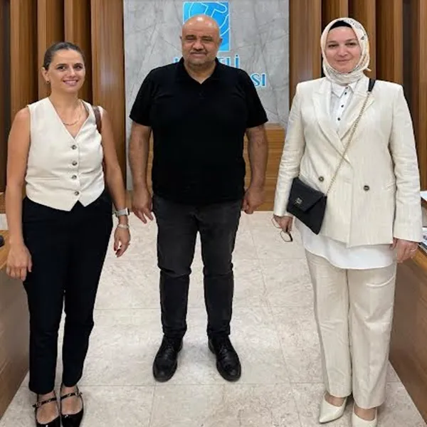 Clinic Dentaline’den KOTO’ya teşekkür ziyareti