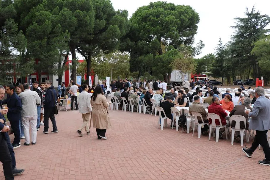 GTÜ Mezunları Yuvada Buluştu